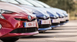 Do 2020 roku hybrydy będą stanowić 50 procent sprzedaży Toyoty w Europie BIZNES, Motoryzacja - Johan van Zyl, CEO Toyota Motor Europe, powiedział podczas Automotive News Europe Congress, że firma planuje zwiększyć udział hybryd w całkowitej sprzedaży samochodów Toyoty i Lexusa w Europie do 50 procent. Ma to nastąpić już w 2020 roku.