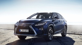 Lexus oficjalnie w Indiach od 24 marca BIZNES, Motoryzacja - Jak informuje indyjski The Economic Times, 24 marca nastąpi oficjalne rozpoczęcie działalności Lexusa w Indiach. Japoński producent samochodów luksusowych będzie tam sprzedawał pojazdy z napędem hybrydowym.