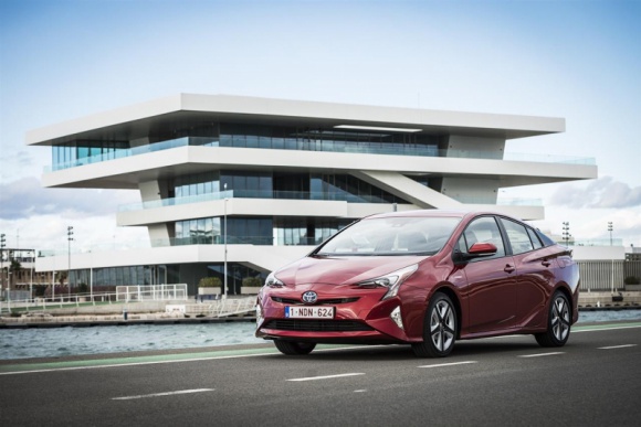 Nowa Toyota Prius – japońska rewolucja w świecie… taksówek!