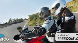 Cardo Scala Rider FREECOM – następca interkomów motocyklowych z serii Q BIZNES, Motoryzacja - Aby zapewnić najlepszą wydajność i niezbędne funkcjonalności wszystkim motocyklistom, Cardo wprowadziło do swego portfolio serię interkomów motocyklowych Scala Rider FREECOM, która zastąpiła znaną do tej pory serię Q.