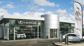 Klienci uznali salony Lexusa za najlepsze wśród brytyjskich dealerów BIZNES, Motoryzacja - Którzy producenci samochodów mają najlepszą sieć sprzedaży? W plebiscycie Drive Power 2017 organizowanym przez brytyjską redakcję magazynu Auto Express Lexus otrzymał tytuł „Best car dealers 2017” - to nie jedyna nagroda przyznana w tym plebiscycie!