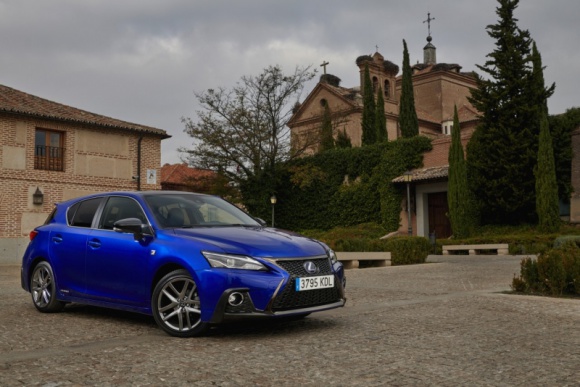 Lexus CT – spojrzenie w przyszłość