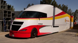 Test ciężarówki Starship w USA zakończony BIZNES, Motoryzacja - Dział olejowy Shell oraz AirFlow Truck Company ogłosiły wyniki jazdy testowej ekonomicznej i ekologicznej ciężarówki Starship, która miała miejsce w Stanach Zjednoczonych na trasie o długości ponad 3700 kilometrów.