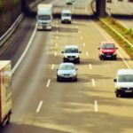 Sezon urlopowy na polskich drogach – trudny czas dla kierowców ciężarówek