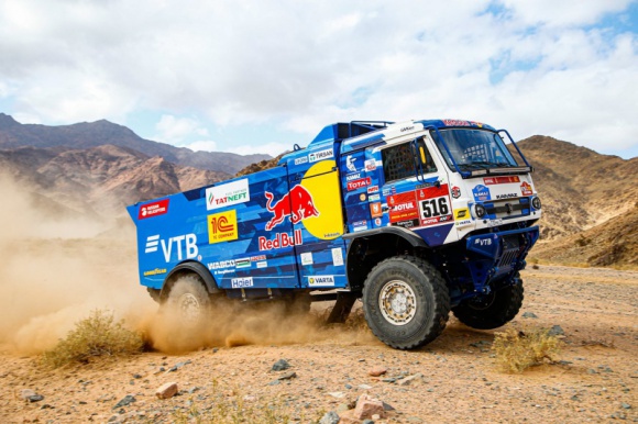 Zespół KAMAZ-master zdominował Rajd Dakar 2020 na standardowych oponach Goodyear