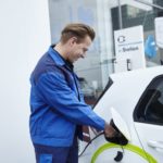 Jak szybko naładujesz samochód elektryczny?