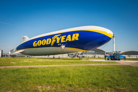 Sterowiec Goodyear Blimp wraca do Europy